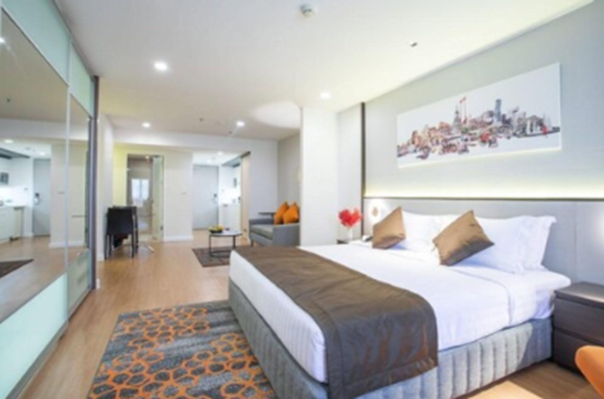 Parkroyal Suites Bangkok Ngoại thất bức ảnh