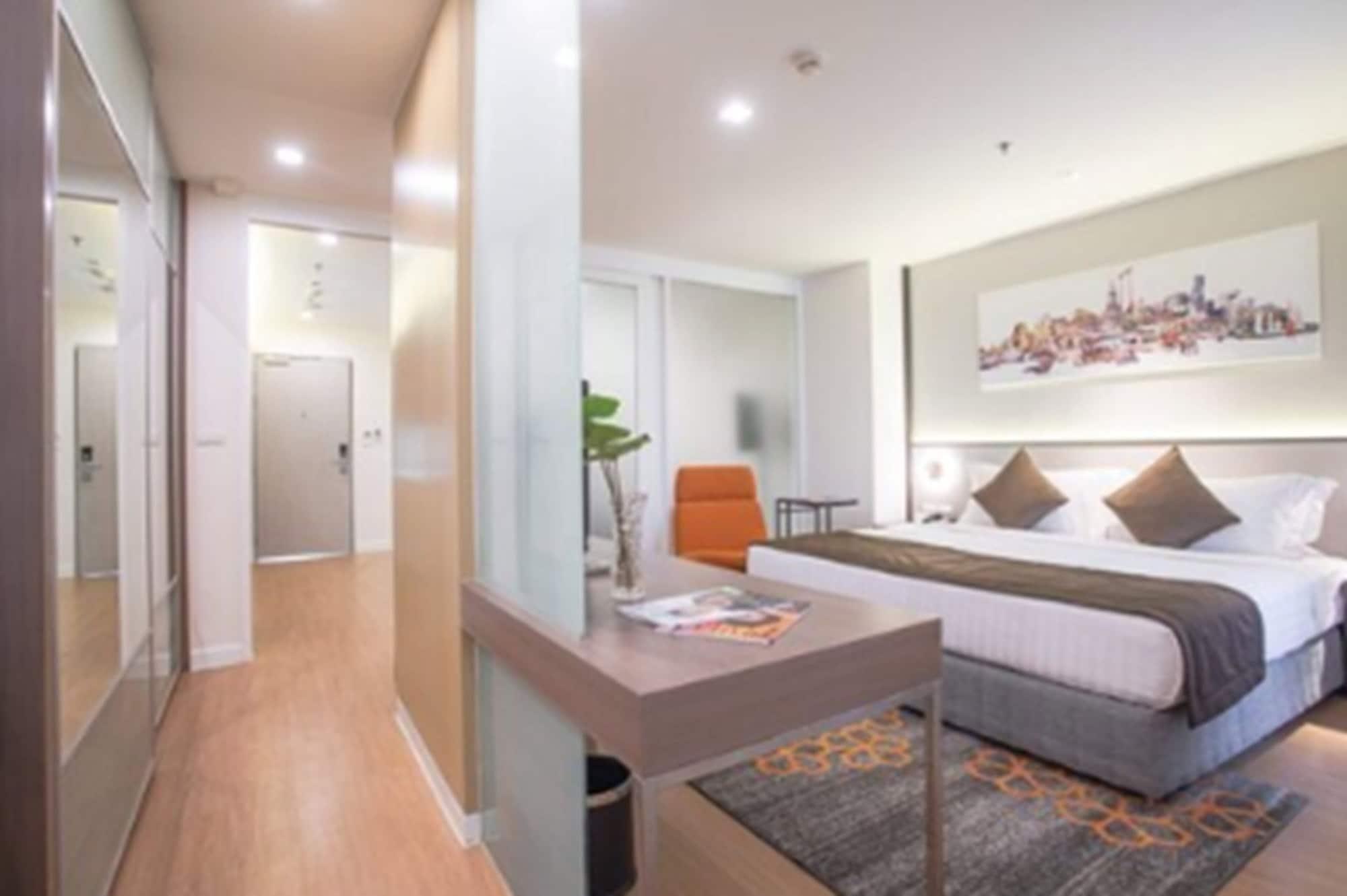 Parkroyal Suites Bangkok Ngoại thất bức ảnh
