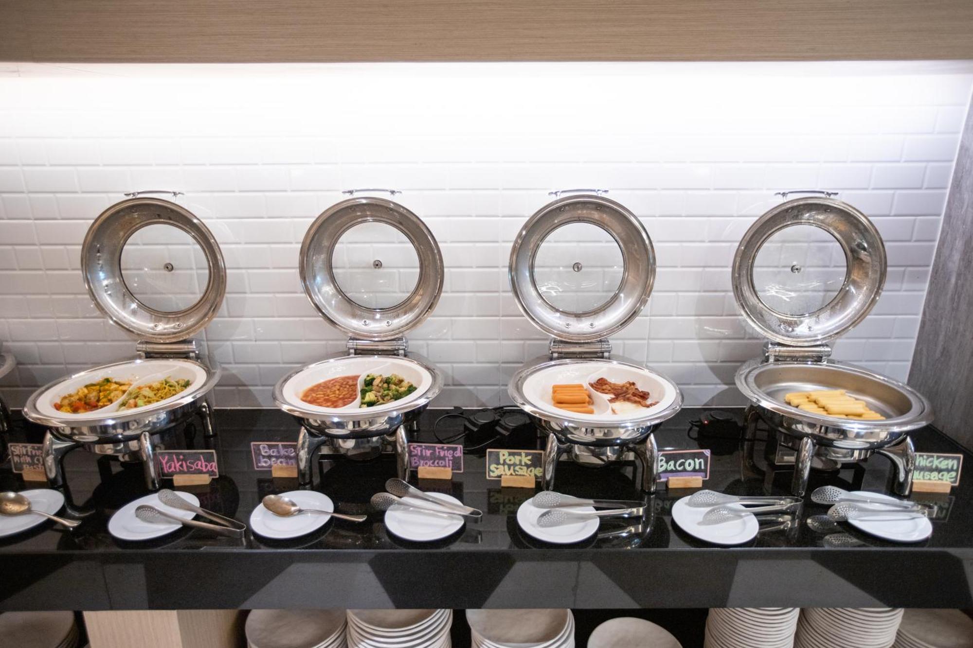 Parkroyal Suites Bangkok Ngoại thất bức ảnh
