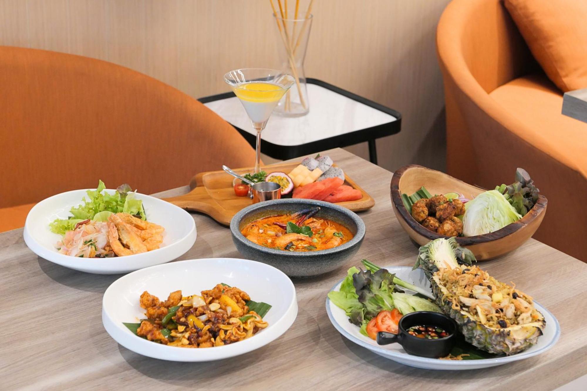 Parkroyal Suites Bangkok Ngoại thất bức ảnh
